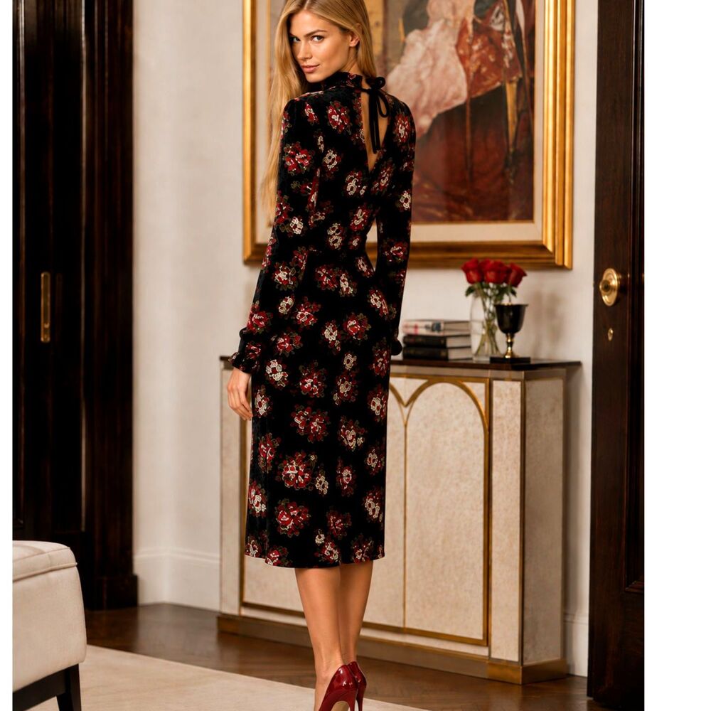 Mark & Spencer  M&S Dress Cottage Whimsygoth Floral Velvet Trim US 4P, EU 36P